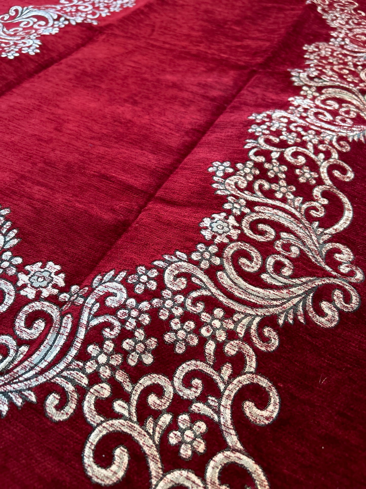 Safar - Red