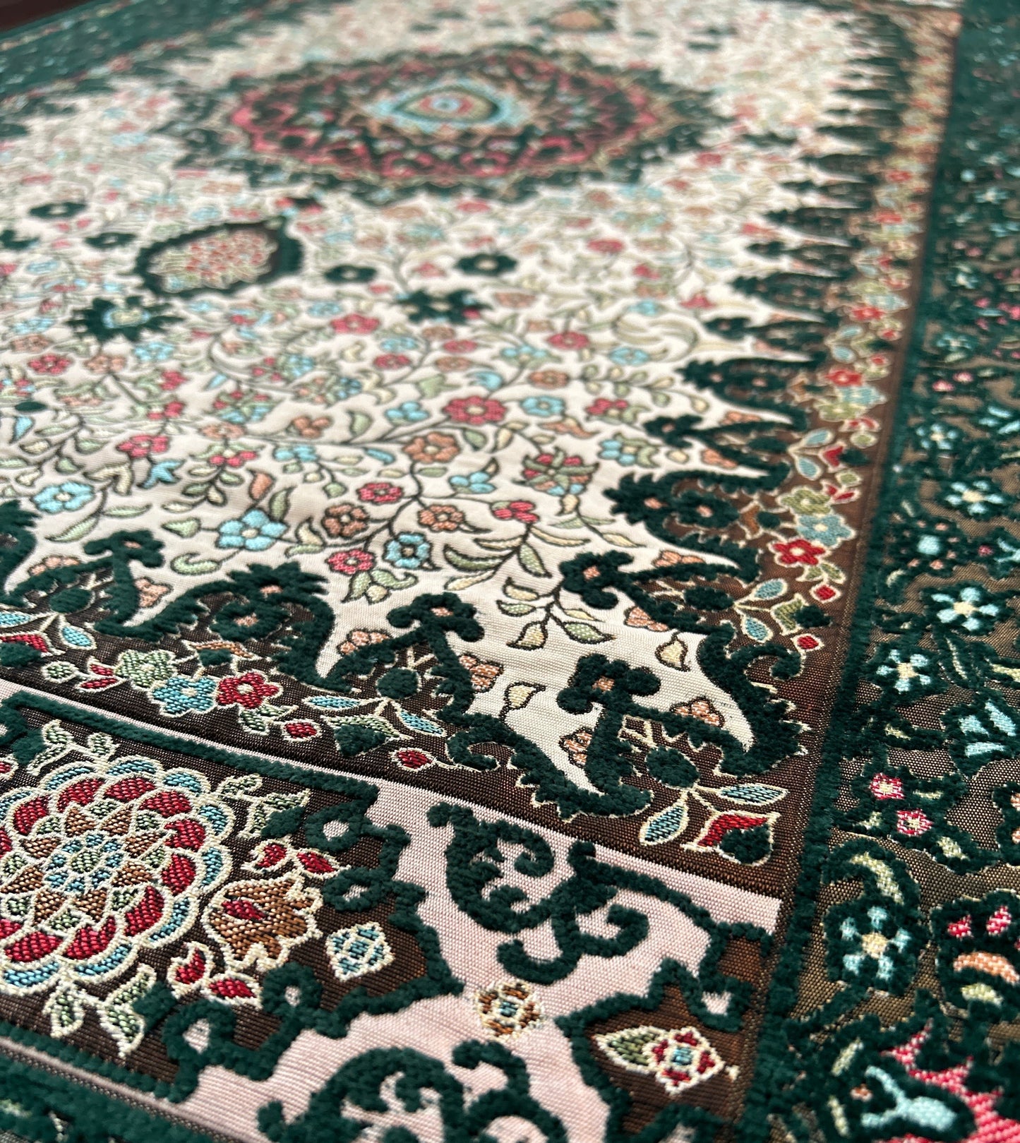 Qamar - Green